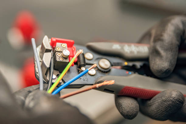 Best Electrical Contractors for Businesses  in Loveland Park, OH