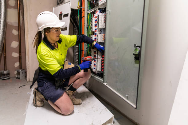 Best Local Electrician Companies  in Loveland Park, OH